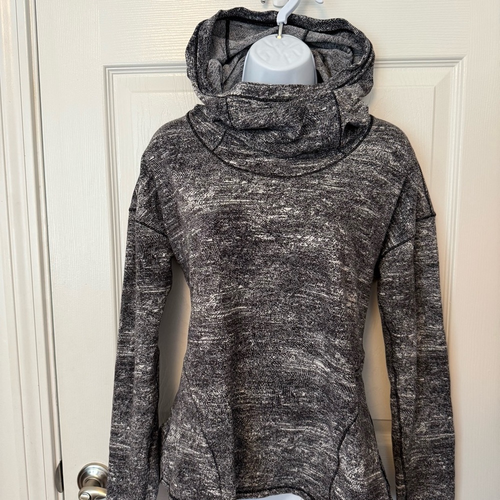 Lululemon Forever Endeavor Long Sleeve